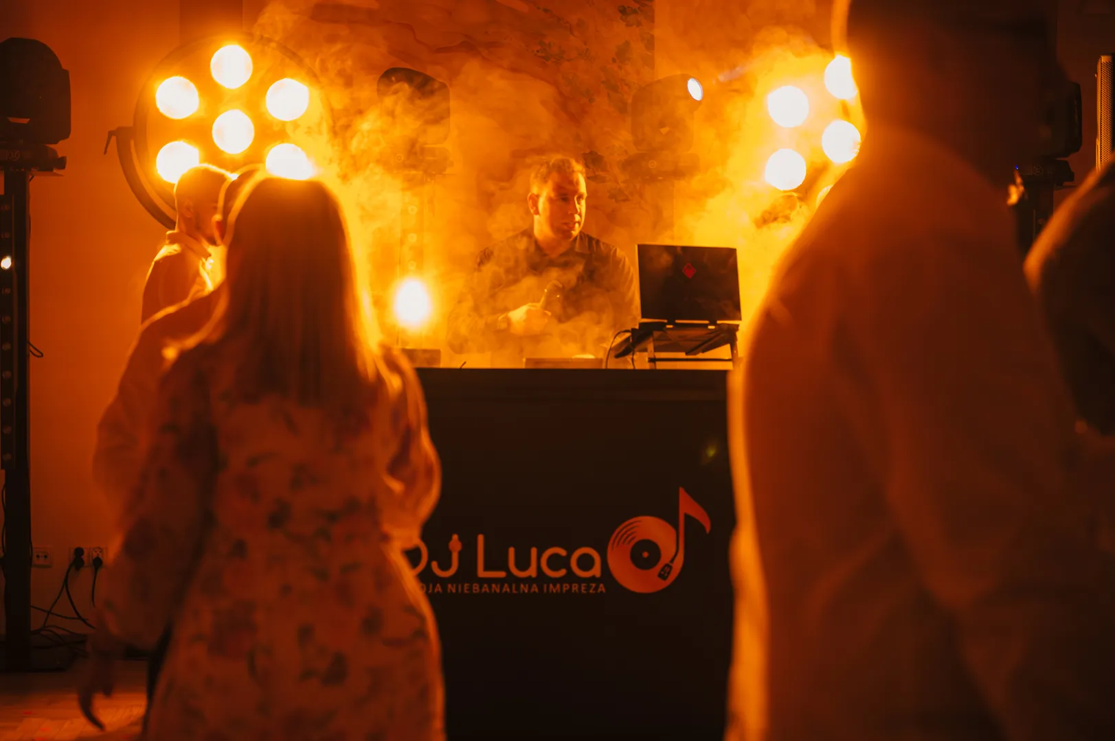 Profesjonalny sprzęt DJ